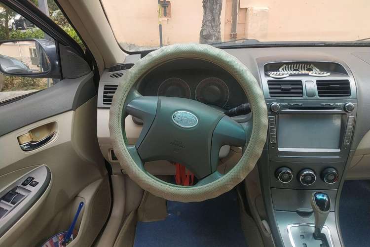 Used BYD L3 2013 1.5L Automatic Comfort Edition Steering Wheel