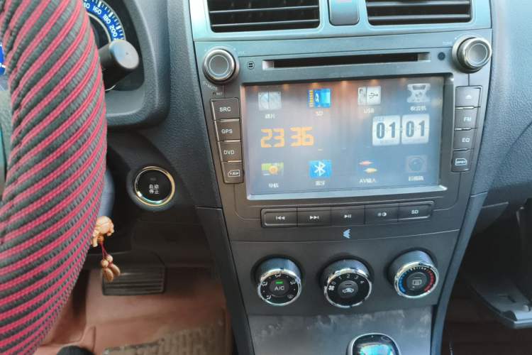 Used BYD L3 2013 1.5L Automatic Comfort Edition Audio And AC Panel