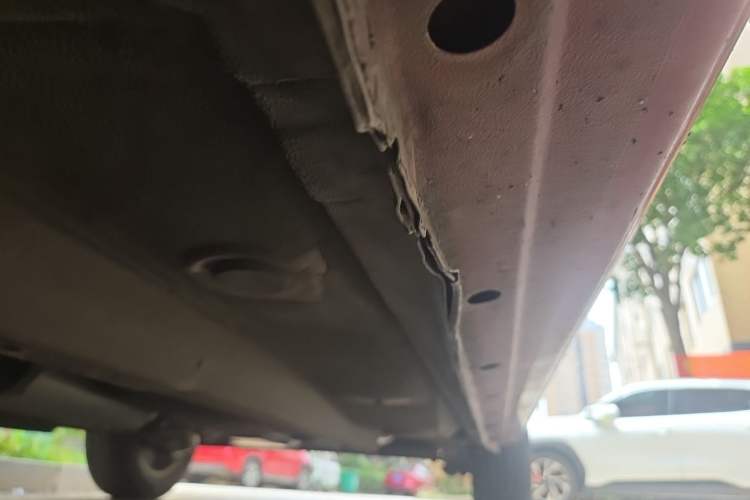 Used BYD L3  Chassis Front Left