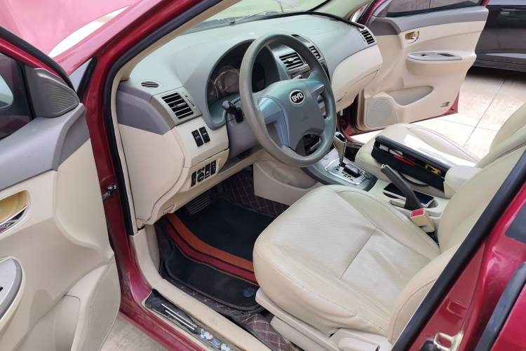 Used BYD L3 2013 1.5L Automatic Comfort Edition Driver Seat