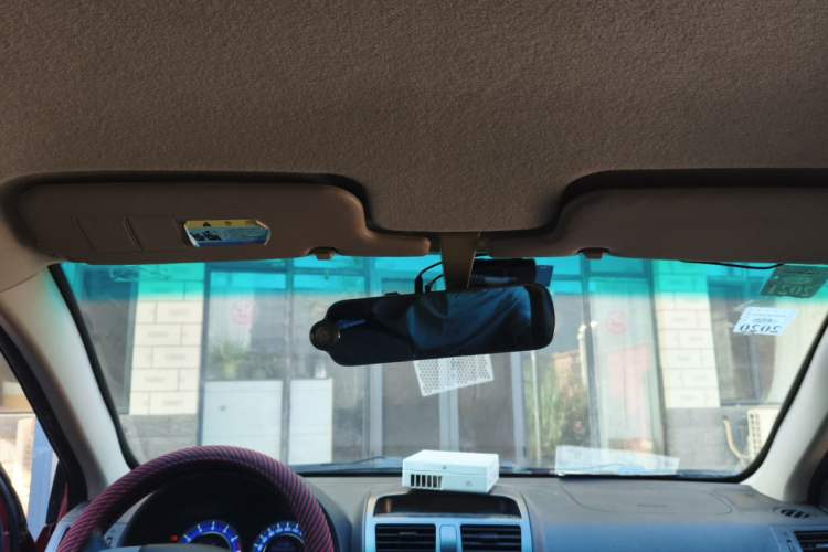 Used BYD L3 2013 1.5L Automatic Comfort Edition Headliner