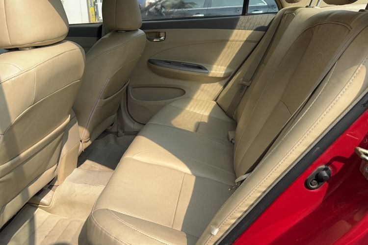 Used BYD L3 2013 1.5L Automatic Comfort Edition Interior 1