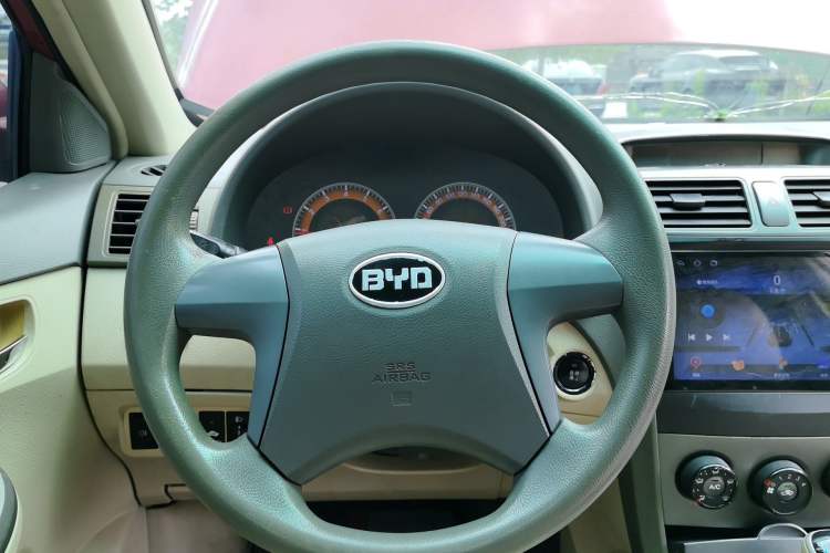 Used BYD L3 2013 1.5L Automatic Comfort Edition Steering Wheel