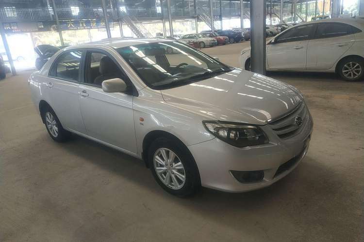 Used BYD L3 2013 1.5L Automatic Comfort Edition Front Right 45 Deg