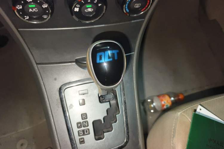 Used BYD L3 2013 1.5L Automatic Prestige Model Gear Lever