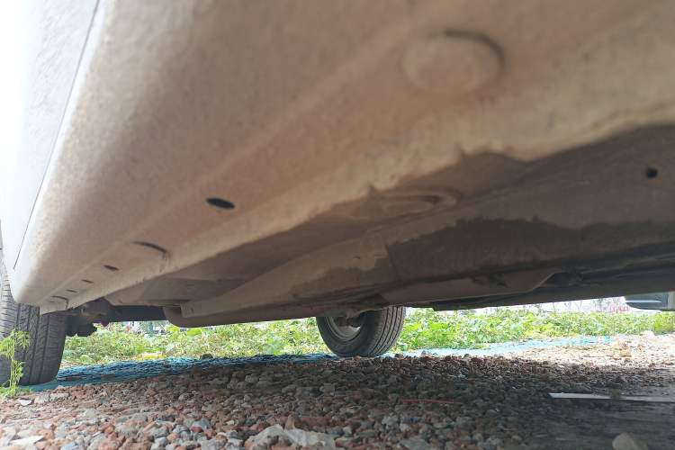 Used BYD L3 2013 1.5L Automatic Comfort Edition Chassis Front Right