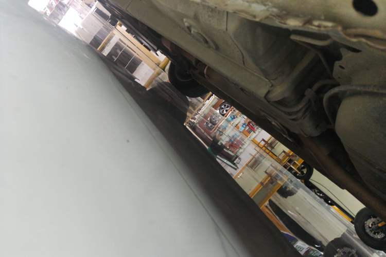 Used BYD L3 2013 1.5L Automatic Comfort Edition Chassis Rear Left