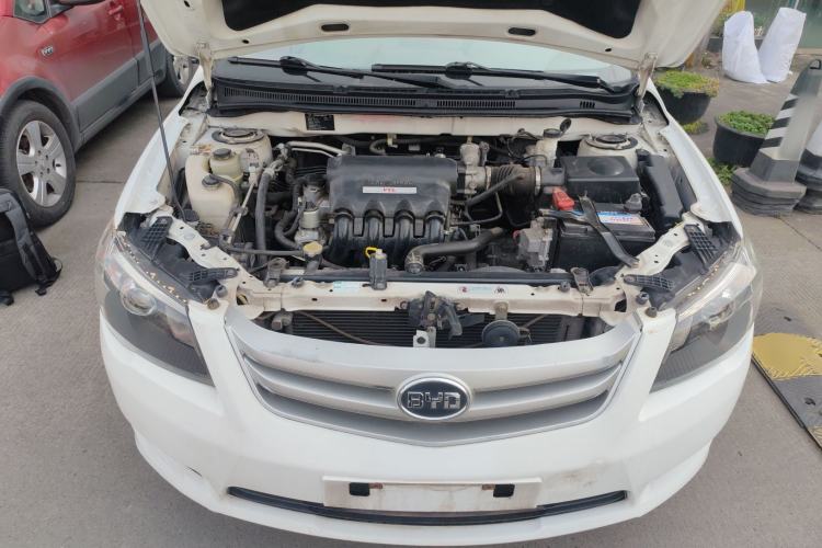 Used BYD L3 2013 1.5L Automatic Comfort Edition Engine Bay