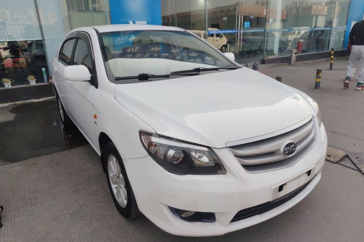 Used BYD L3 2013 1.5L Automatic Comfort Edition Front Right 45 Deg