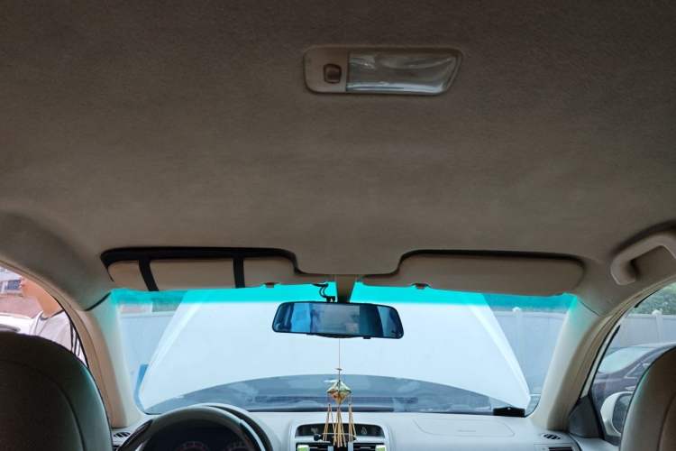 Used BYD L3 2013 1.5L Automatic Comfort Edition Headliner
