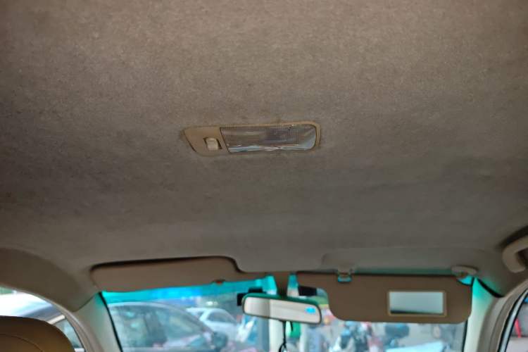 Used BYD L3 2013 1.5L Automatic Comfort Edition Headliner