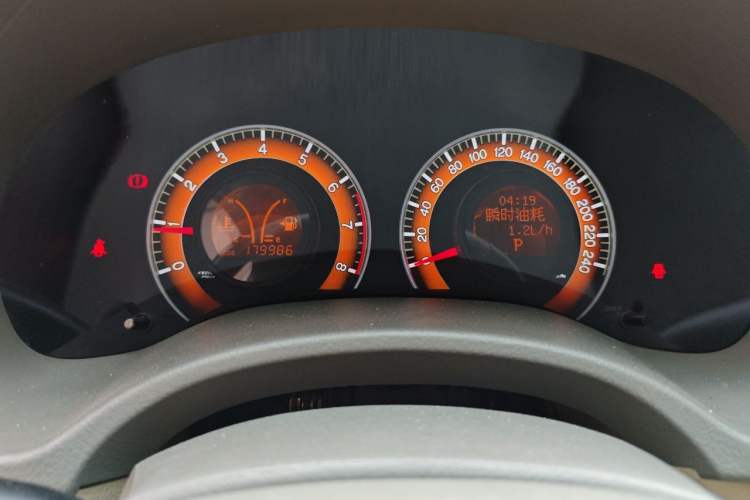 Used BYD L3 2013 1.5L Automatic Comfort Edition Instrument Cluster