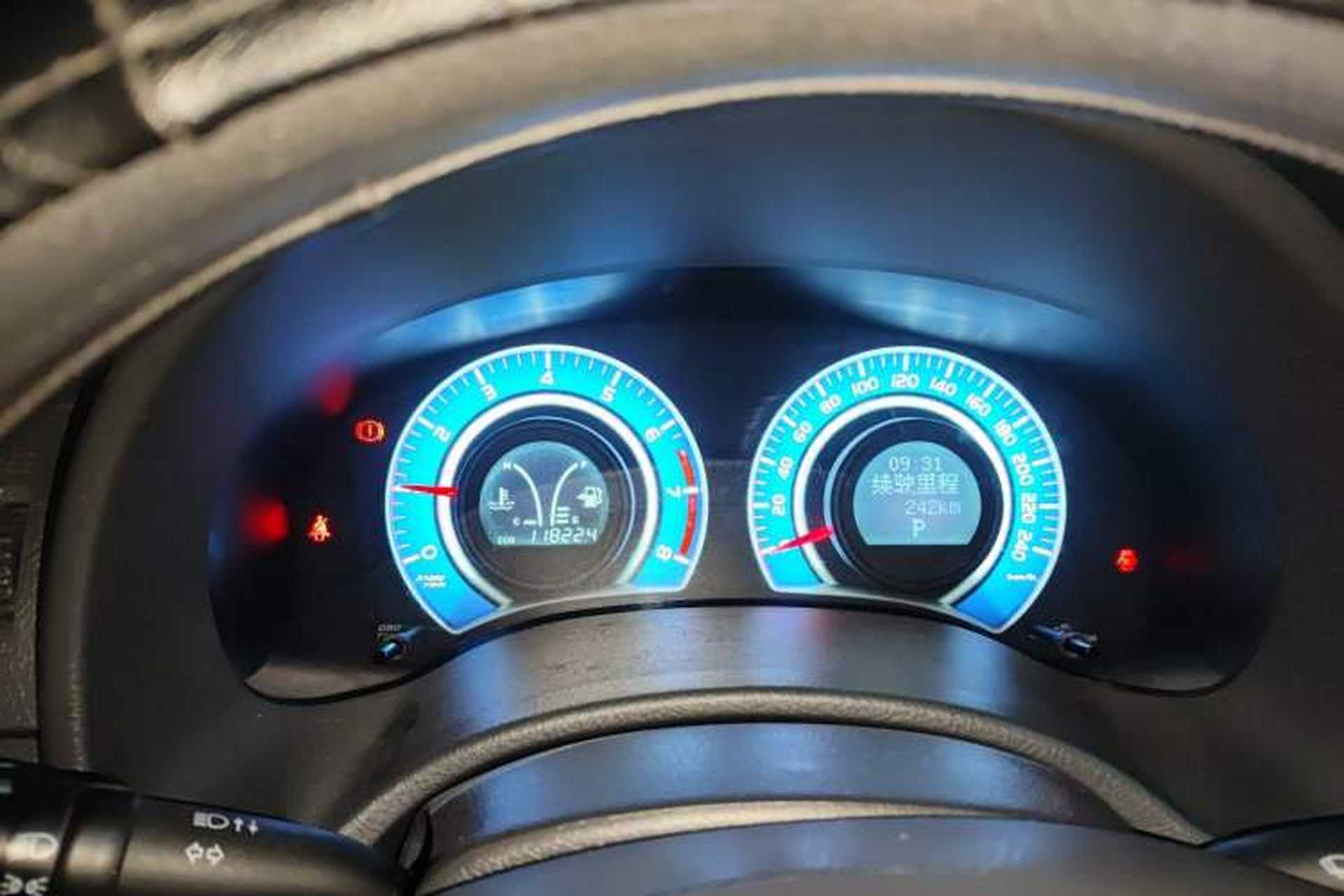 Used BYD L3 2013 1.5L Automatic Comfort Edition Instrument Cluster