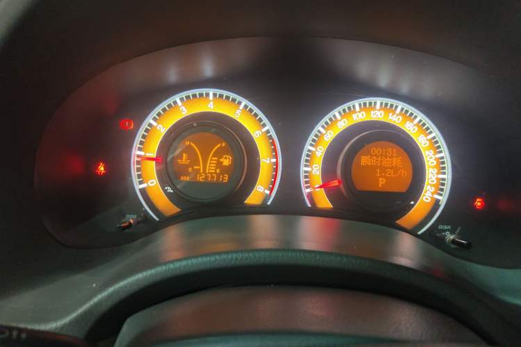 Used BYD L3 2013 1.5L Automatic Comfort Edition Odometer Close Up