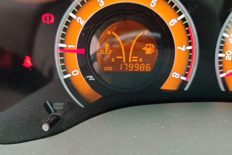 Used BYD L3 2013 1.5L Automatic Comfort Edition Odometer Close Up