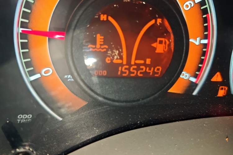 Used BYD L3 2013 1.5L Automatic Comfort Edition Odometer Close Up