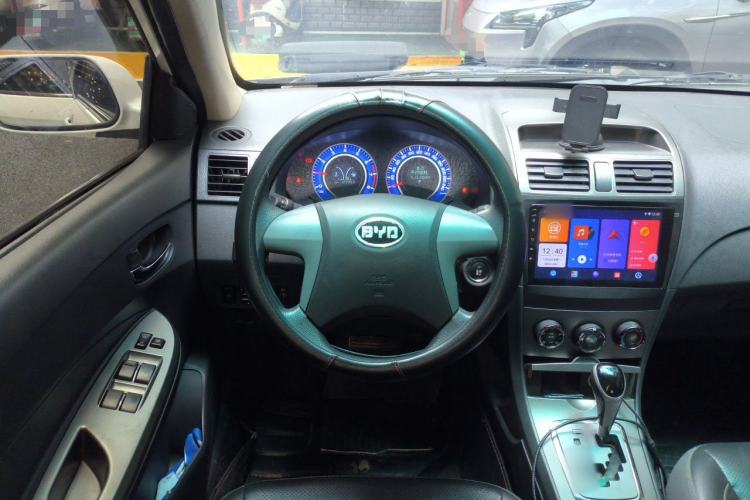 Used BYD L3 2013 1.5L Automatic Comfort Edition Steering Wheel