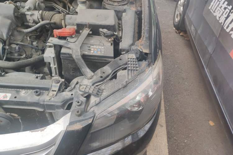 Used BYD L3  Engine Bay Left