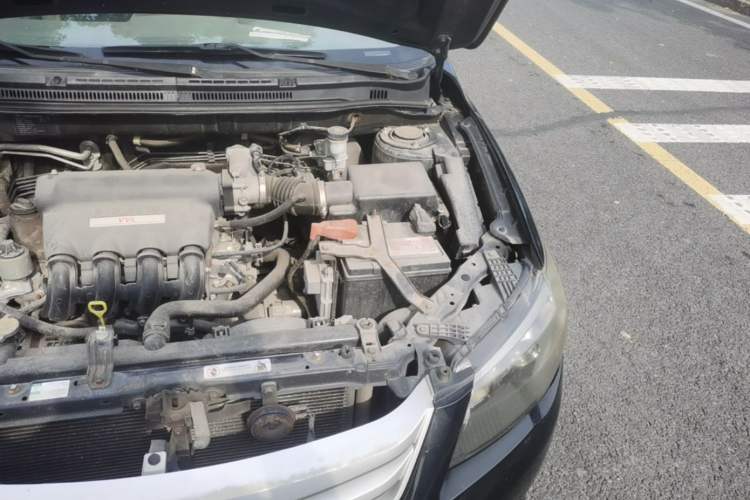 Used BYD L3 2015 Energy-Saving Edition 1.5L Automatic Prestige Model Engine Bay Left