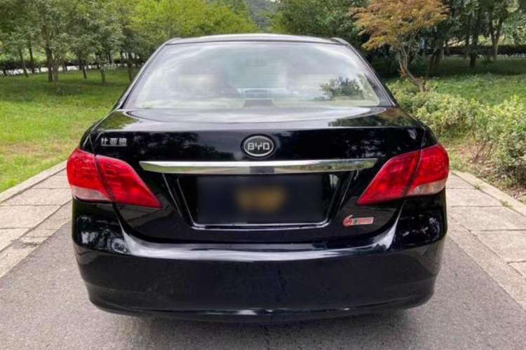 Used BYD L3 2015 Energy-Efficient Model 1.5L Automatic Comfort Edition Rear