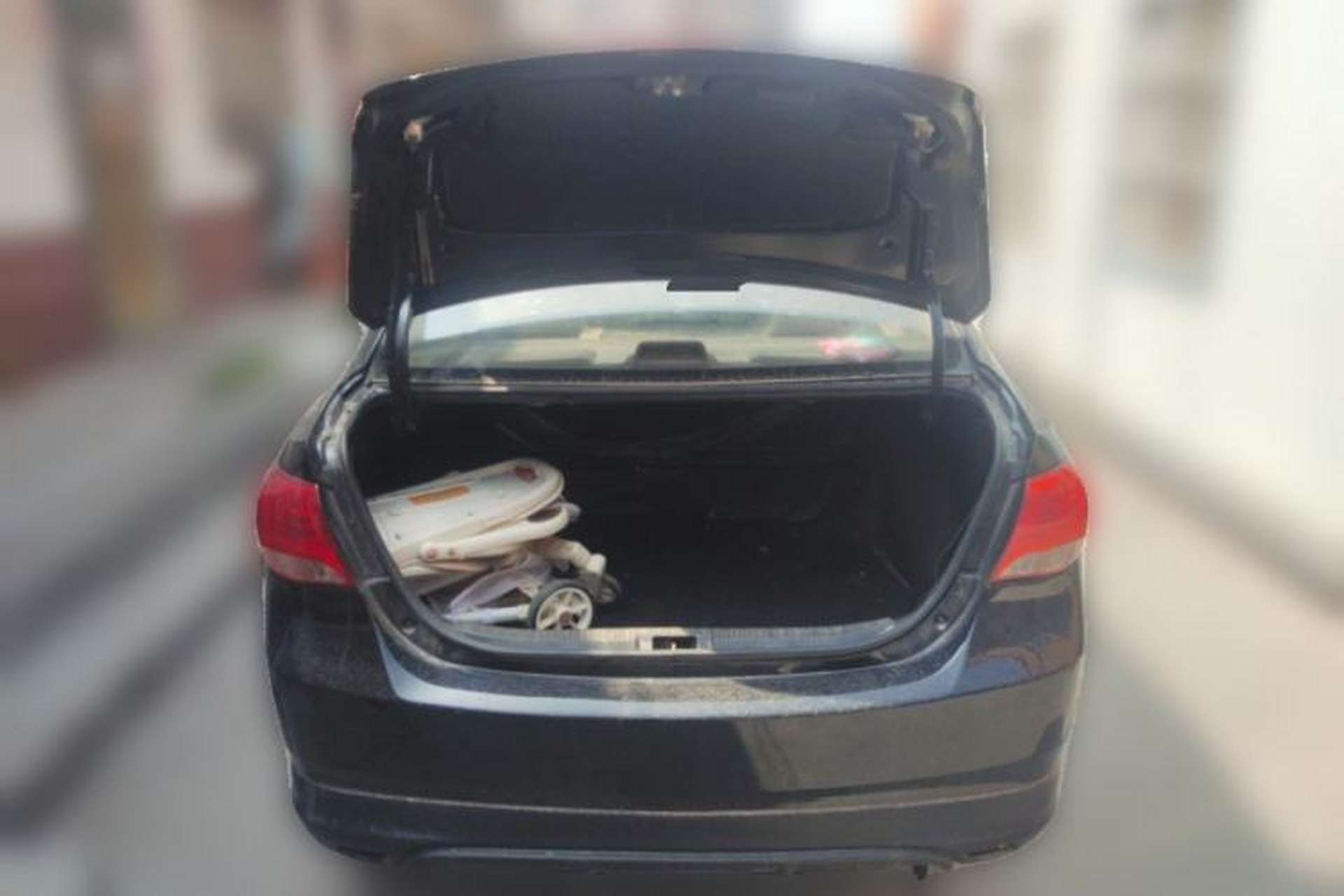 Used BYD L3 2015 Energy-Efficient Model 1.5L Manual Comfort Edition Trunk