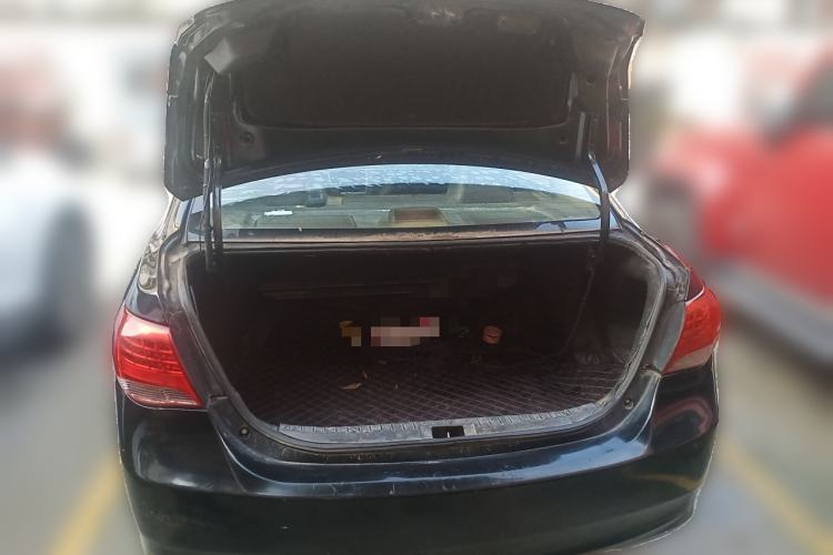 Used BYD L3 2015 Energy-Efficient Model 1.5L Manual Comfort Edition Trunk