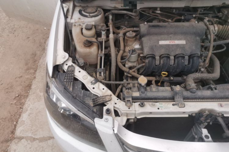 Used BYD L3 2015 Energy-Efficient Model 1.5L Manual Comfort Edition Engine Bay Right