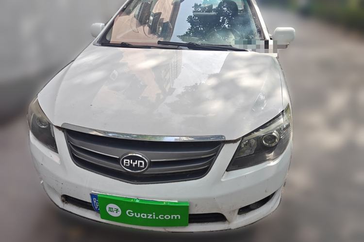 Used BYD L3 2015 Energy-Efficient Model 1.5L Automatic Comfort Edition Exterior 1