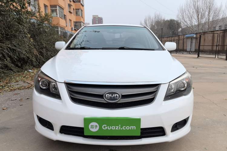 Used BYD L3 2015 Energy-Efficient Model 1.5L Automatic Comfort Edition Exterior 1