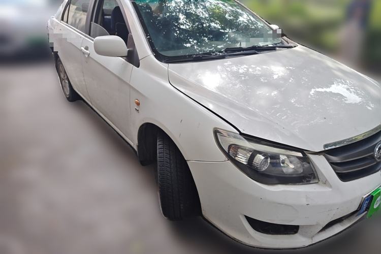 Used BYD L3 2015 Energy-Efficient Model 1.5L Automatic Comfort Edition Exterior 2