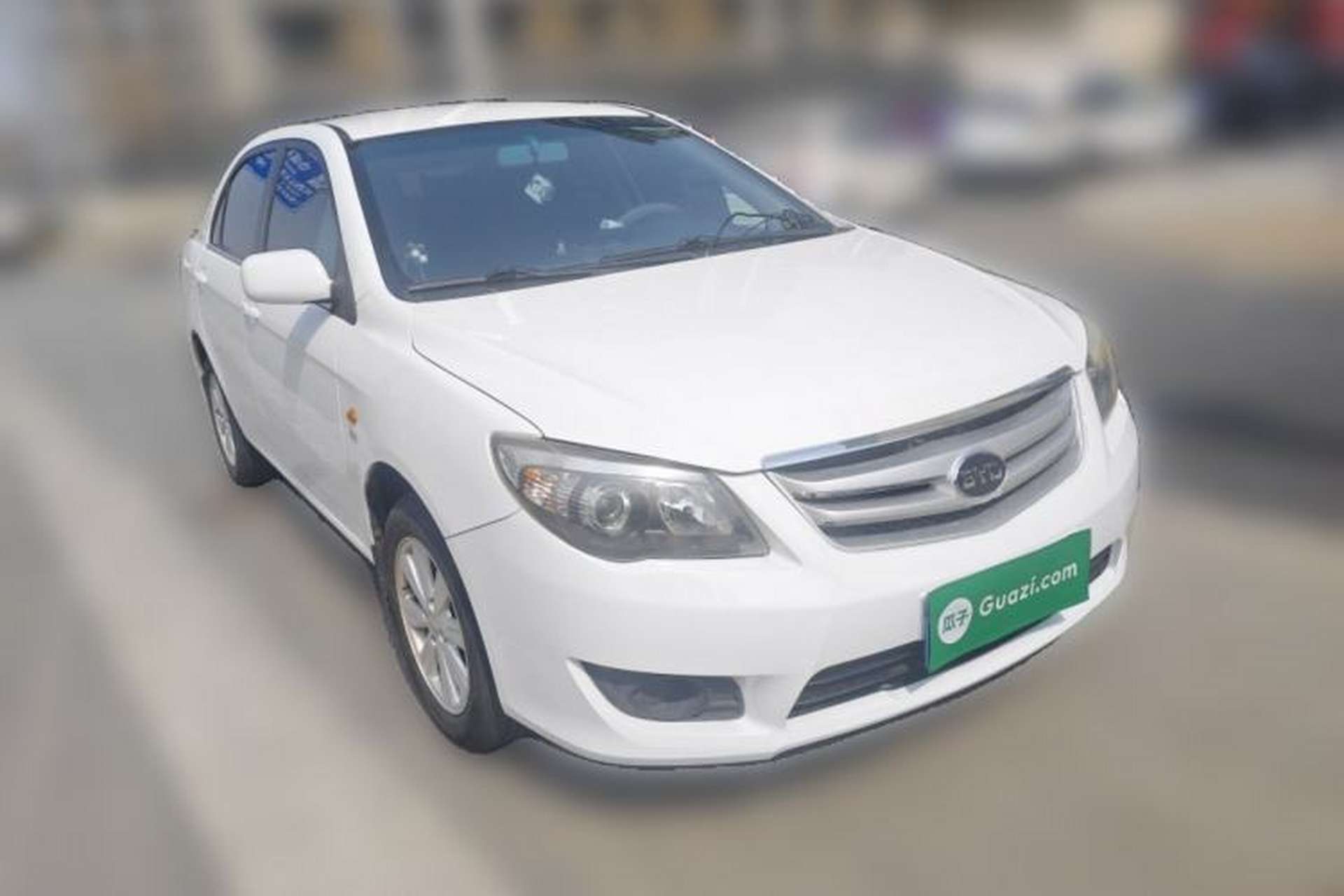 Used BYD L3 2015 Energy-Efficient Model 1.5L Automatic Comfort Edition Front Right 45 Deg