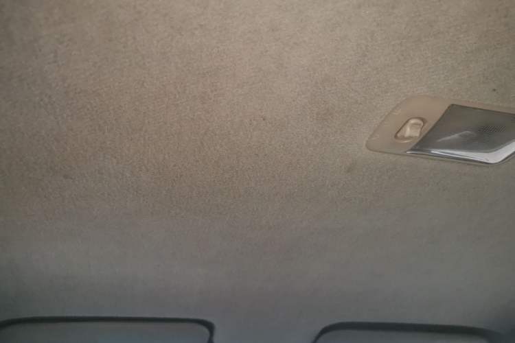 Used BYD L3 2015 Energy-Efficient Model 1.5L Manual Comfort Edition Headliner