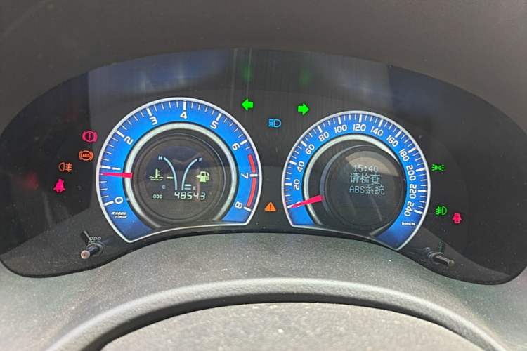 Used BYD L3 2015 Energy-Saving Edition 1.5L Manual Luxury Model Instrument Cluster
