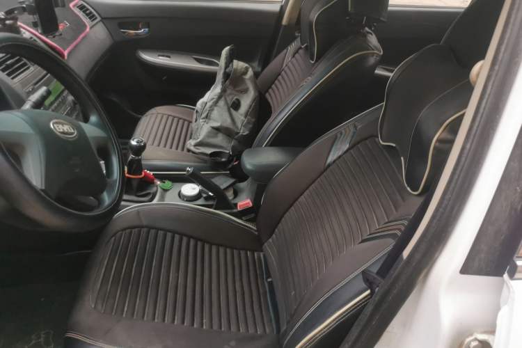 Used BYD L3 2015 Energy-Efficient Model 1.5L Manual Comfort Edition Left Front Seat