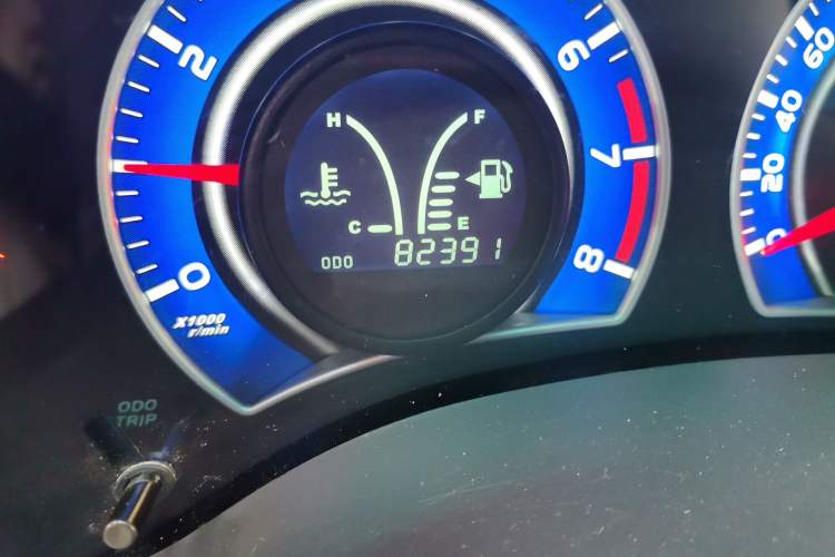 Used BYD L3 2015 Energy-Saving Edition 1.5L Automatic Prestige Model Odometer Close Up