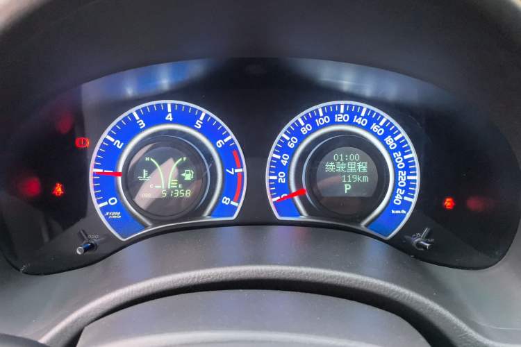 Used BYD L3 2015 Energy-Efficient Model 1.5L Automatic Comfort Edition Odometer Close Up