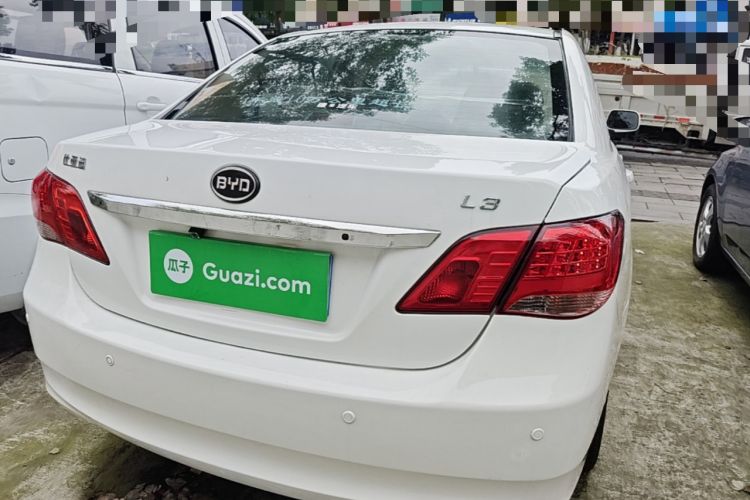 Used BYD L3 2015 Energy-Efficient Model 1.5L Automatic Comfort Edition Rear