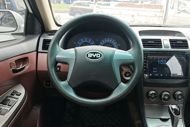 Used BYD L3 2015 Energy-Efficient Model 1.5L Automatic Comfort Edition Steering Wheel