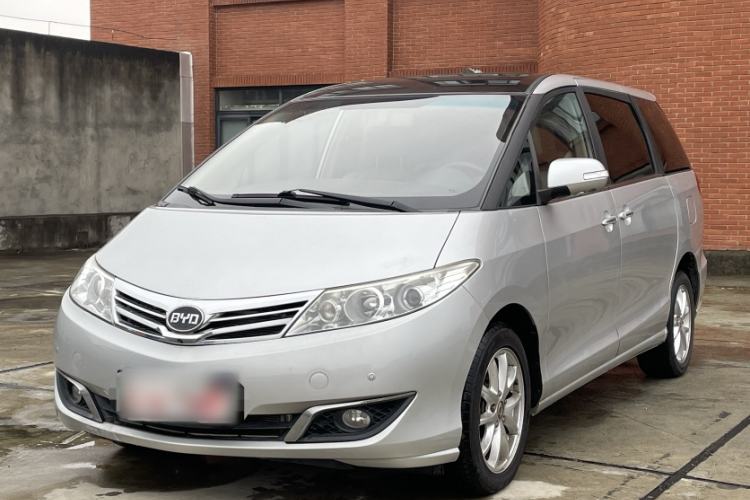 Used BYD M6 2013 2.4L Manual Luxury Model Exterior 5