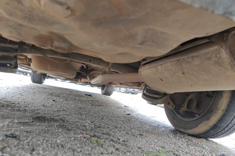 Used BYD M6 2010 2.0L Manual Comfort Edition Chassis Rear