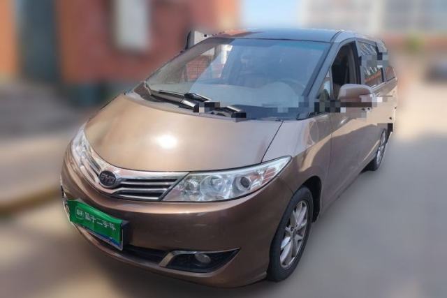 Used BYD M6 2013 2.4L Manual Luxury Model