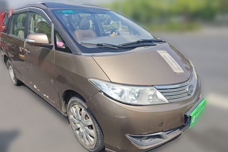 Used BYD M6 2013 2.0L Manual Comfort Edition Front Right 45 Deg