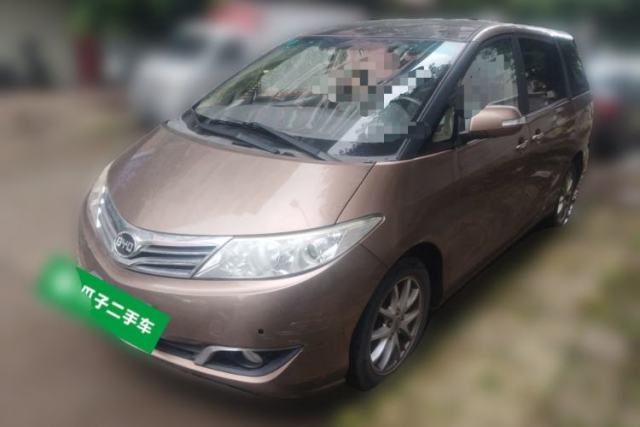 Used BYD M6 2013 2.4L Manual Luxury Model