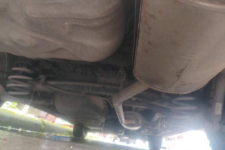 Used BYD M6 2013 2.4L Manual Luxury Model Chassis Rear