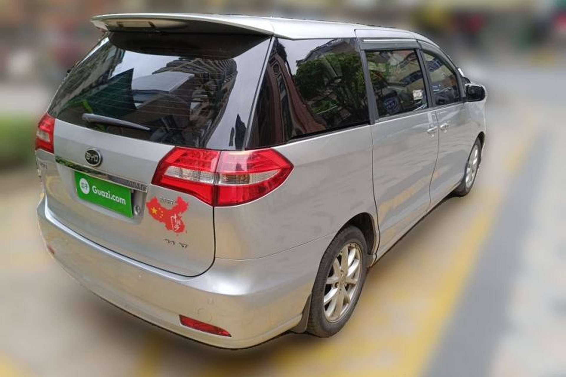 Used BYD M6 2013 2.4L Automatic Luxury Model Rear Right 45 Deg