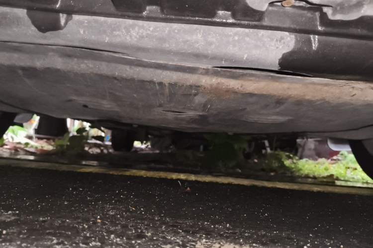 Used BYD M6 2013 2.4L Manual Luxury Model Chassis Front