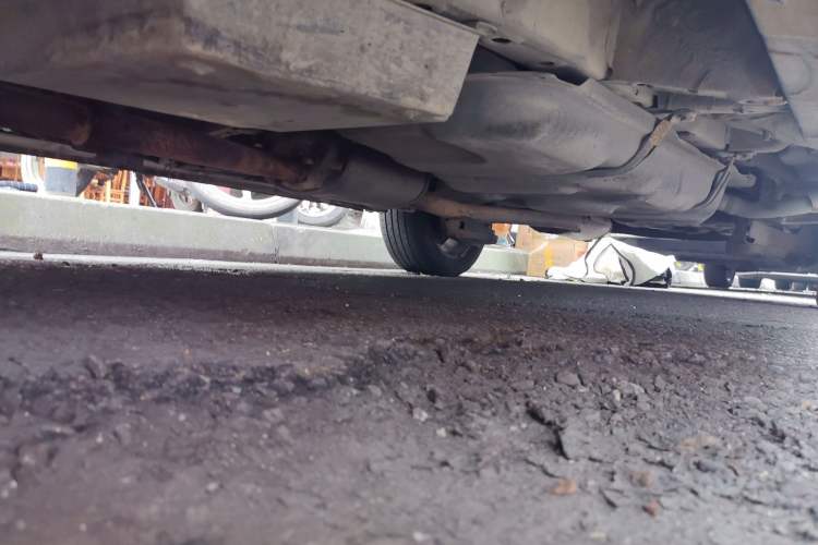 Used BYD M6 2013 2.0L Manual Comfort Edition Chassis Front Right