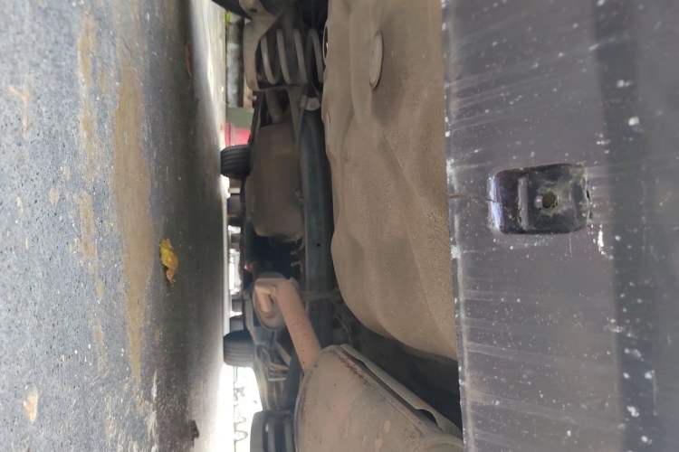 Used BYD M6 2013 2.0L Manual Comfort Edition Chassis Rear