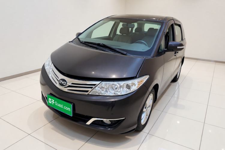 Gebrauchter BYD M6 2013 2.4L Automatic Luxury Model Guazi used car, China used car export, Used car for sale, Used cars, Cheapest cars for sale