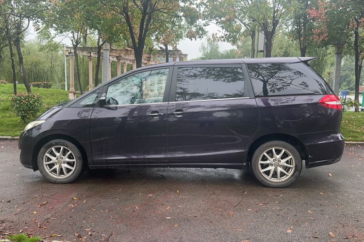 Used BYD M6 2013 2.4L Manual Luxury Model Exterior 5